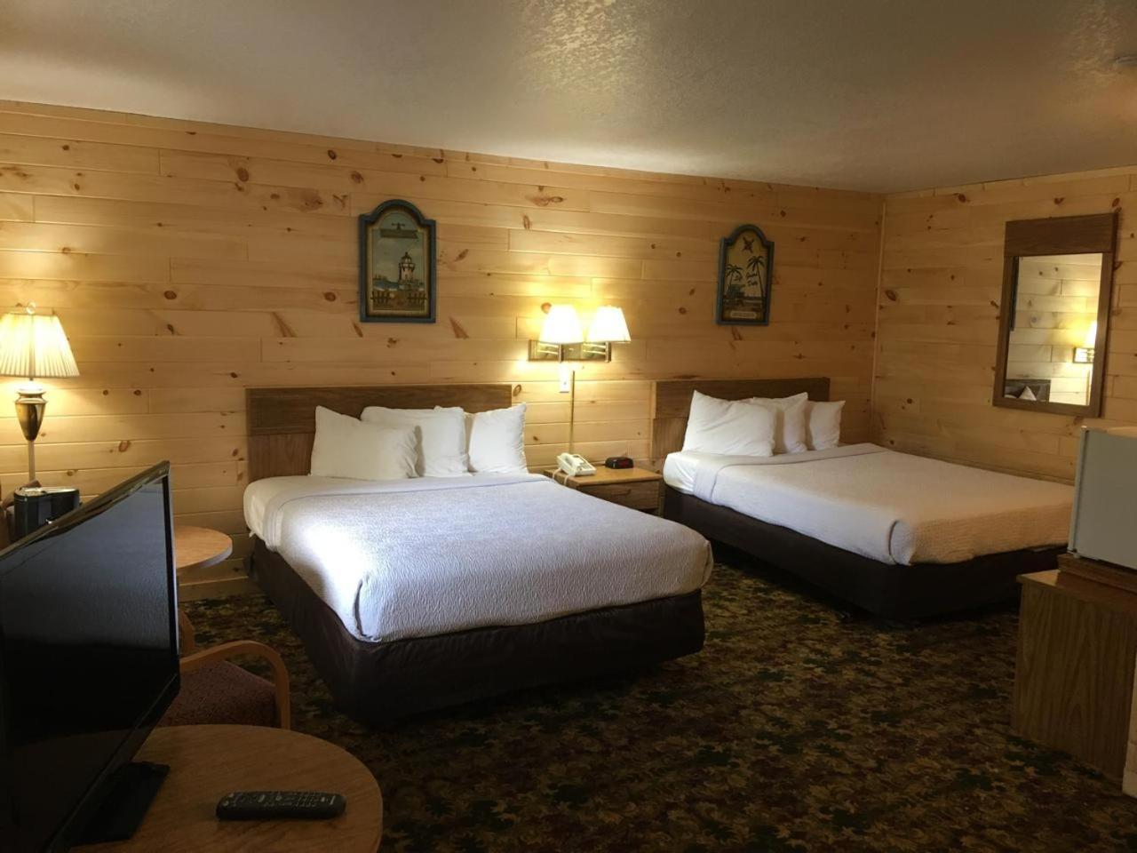 Great Mackinaw Beachfront Hotel Mackinaw City Exteriér fotografie